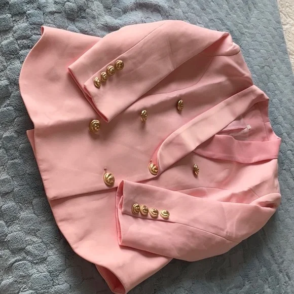 Soft pink satin collar gold buttons double breasted - Picture 1 of 2